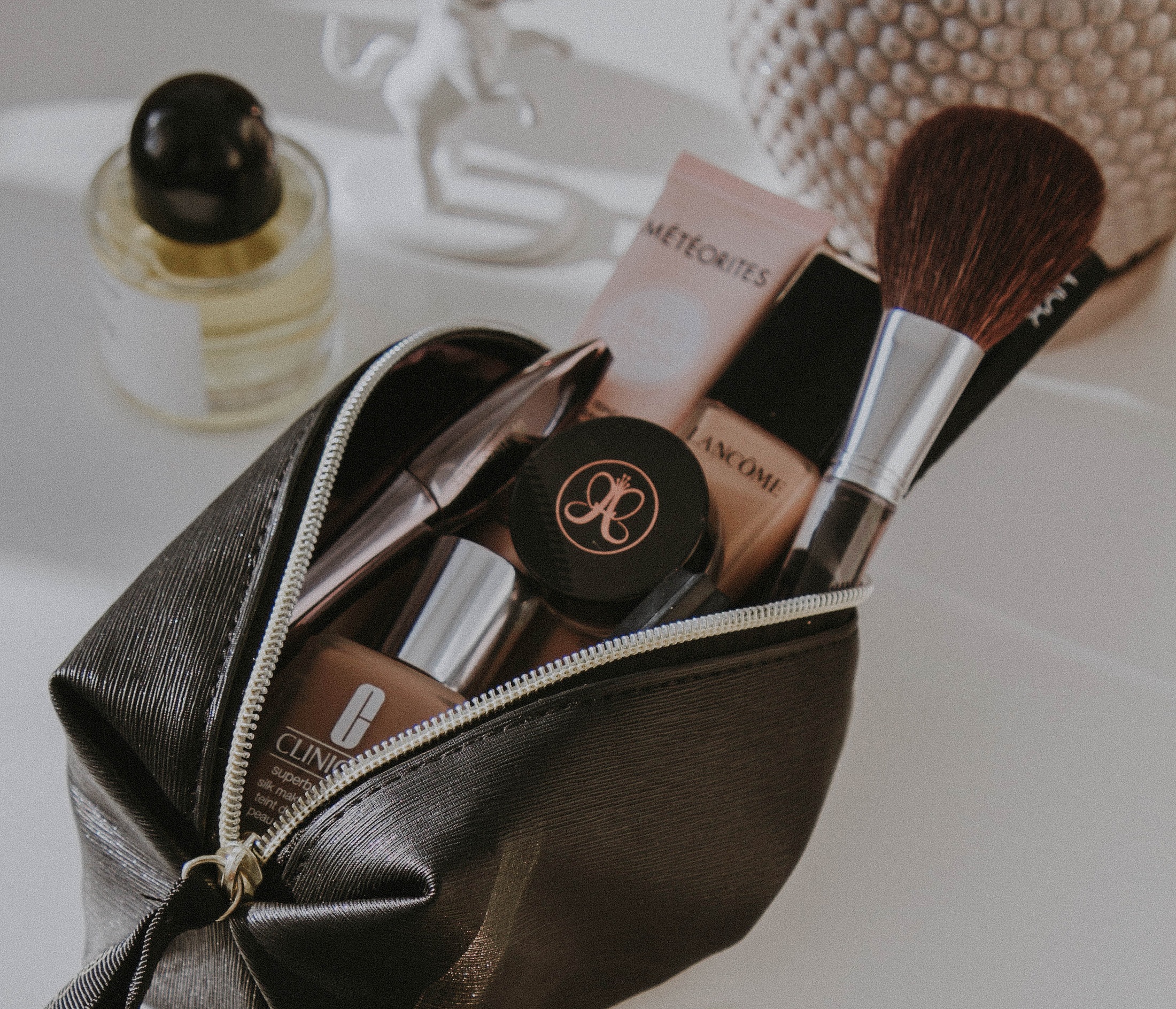 5 cosmetics you will find in every minimalist’s make-up bag