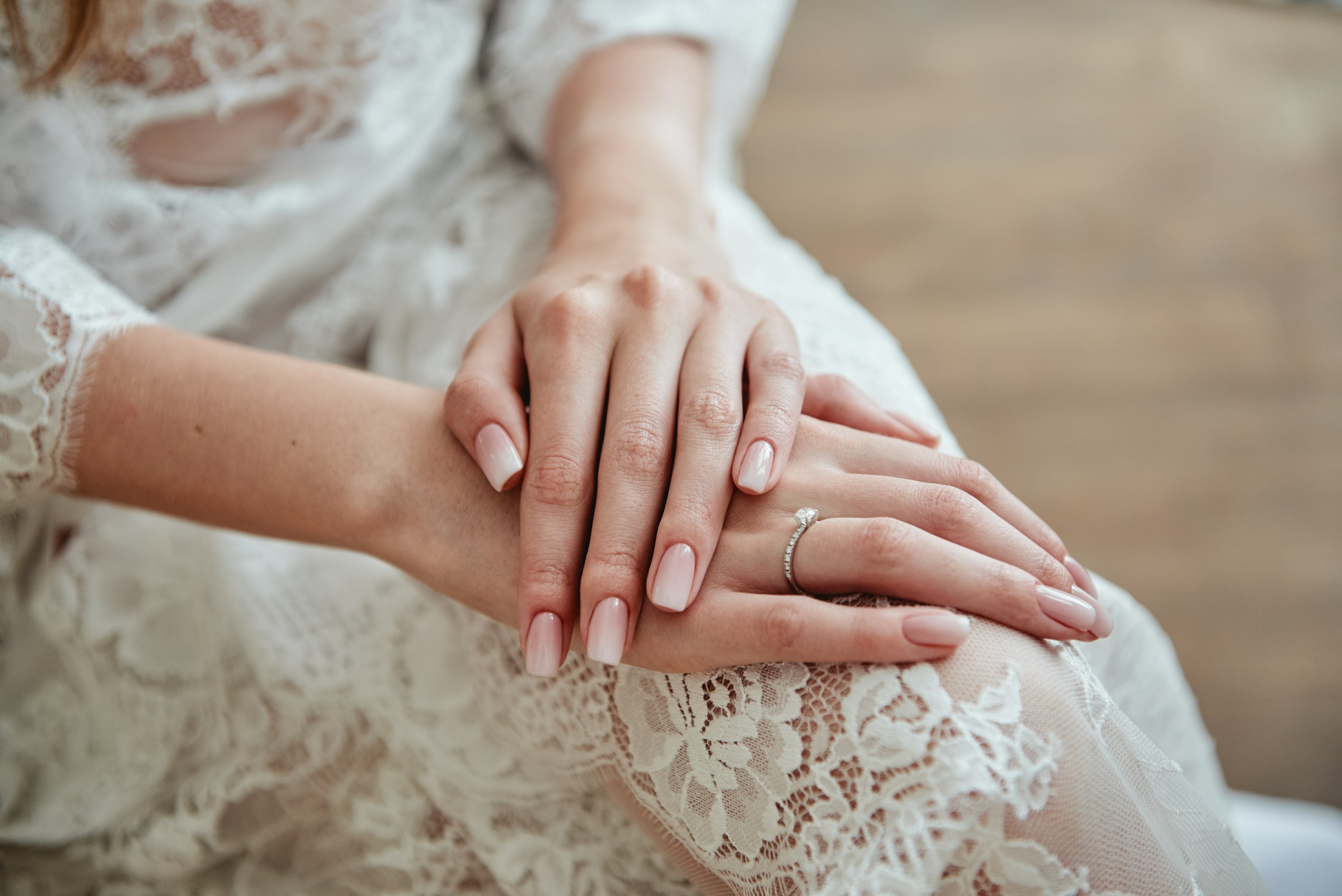 Wedding manicure in minimalist style. Discover the season’s hottest trends